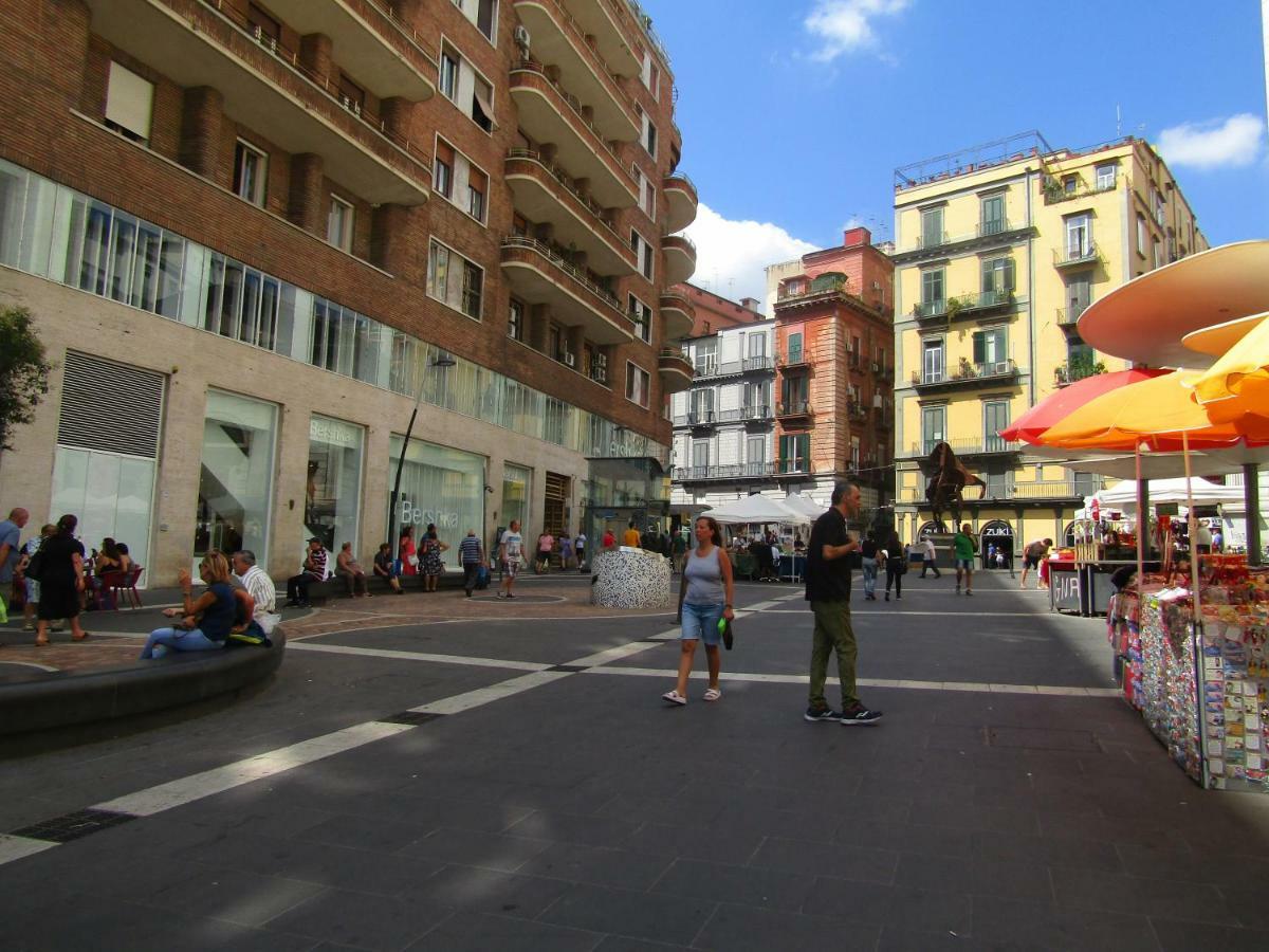 Casa Vacanze La Fenice ナポリ エクステリア 写真