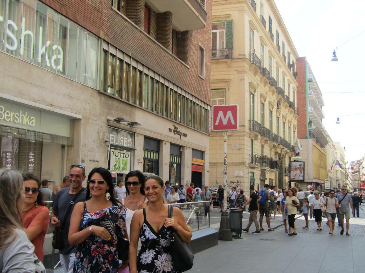 Casa Vacanze La Fenice ナポリ エクステリア 写真