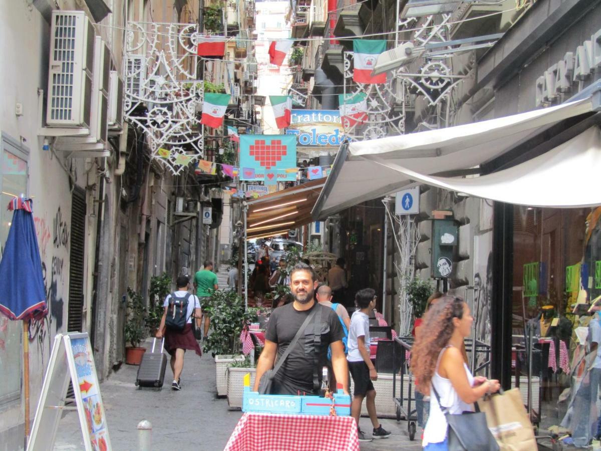 Casa Vacanze La Fenice ナポリ エクステリア 写真